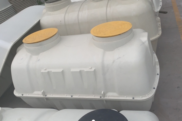 使用SMC玻璃鋼化糞池代替傳統化糞池有哪些好處 使用SMC玻璃鋼化糞池代替傳統化糞池有哪些好處